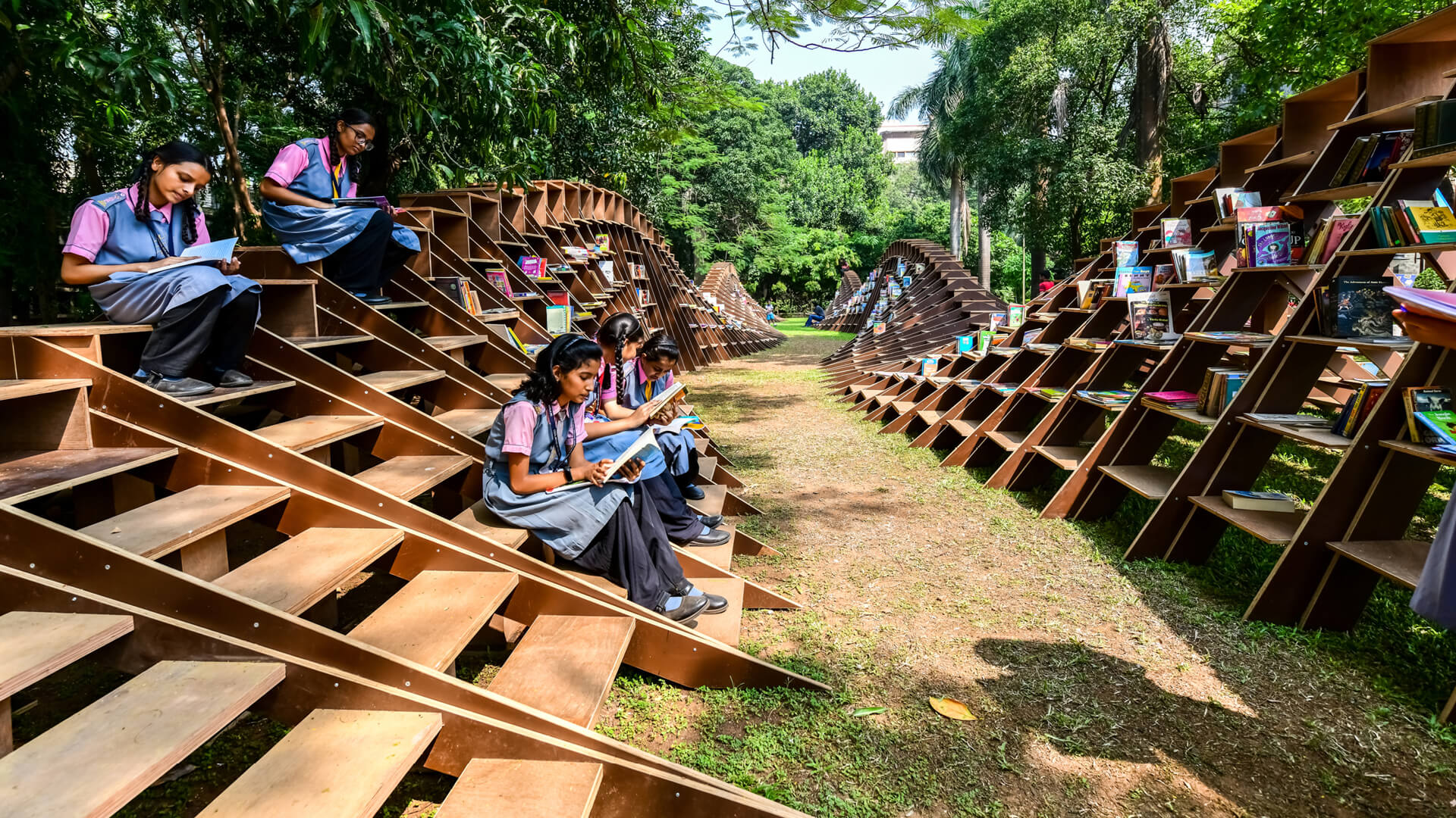 The Bookworm Pavilion by NUDES